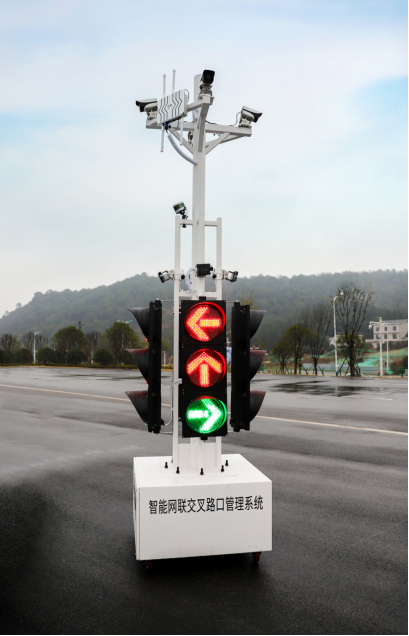 車路協同-紅綠燈落地機柜的嵌入式無風扇工控機應用